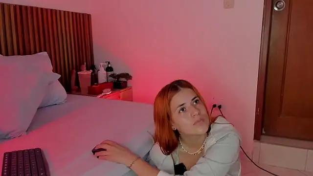 alliss ginger  online show from 15, 9, 2025