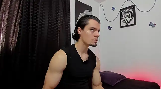 Snapshot of maxi_styles chatting on 27, 1, 2025 maxi styles online show from 27, 1, 2025