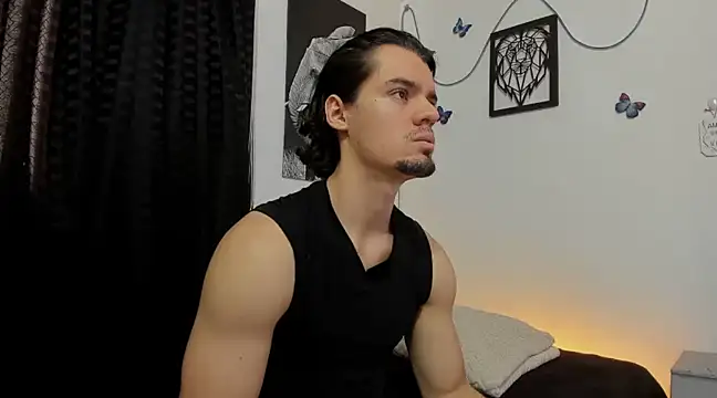 Snapshot of maxi_styles chatting on 9, 2, 2025 maxi styles online show from 9, 2, 2025