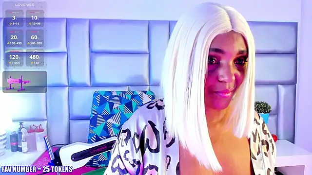 LovelyNickii online show from 20, 11, 2025