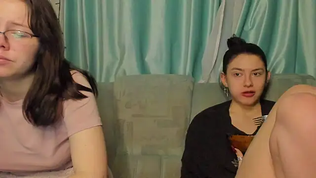 honey love honeyy online show from 24, 1, 2025