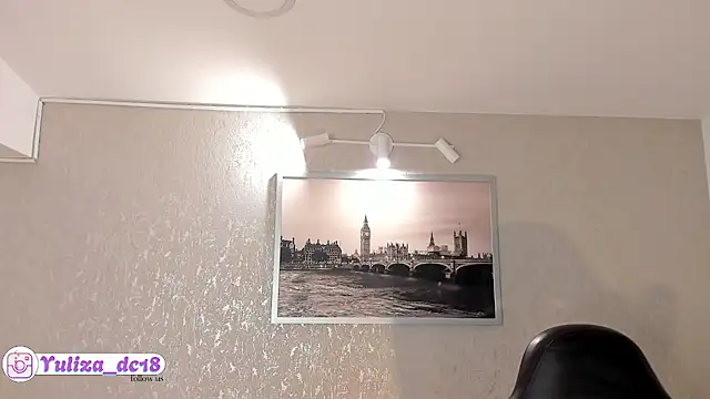 Snapshot of Luxury_Woman chatting on 3, 10, 2025 Luxury Woman online show from 3, 10, 2025