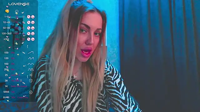 Mika Rayy online show from 17, 1, 2025