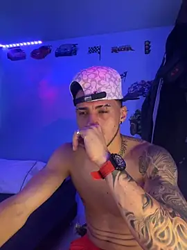 Snapshot of Neymar_jr11-collinss chatting on 12, 9, 2025 Neymar jr11-collinss online show from 12, 9, 2025