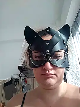 Snapshot of blondaf chatting on 10, 10, 2025 blondaf online show from 10, 10, 2025