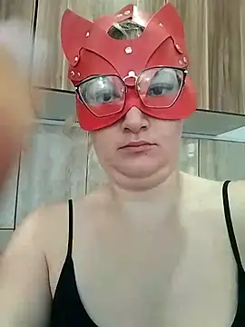 Snapshot of blondaf chatting on 27, 11, 2025 blondaf online show from 27, 11, 2025