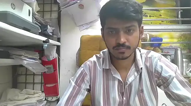 cute modell online show from 21, 1, 2025