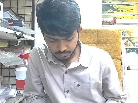 cute modell online show from 14, 1, 2026