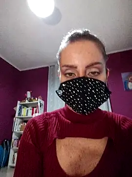 Snapshot of Akemi_rossi chatting on 6, 11, 2025 Akemi rossi online show from 6, 11, 2025