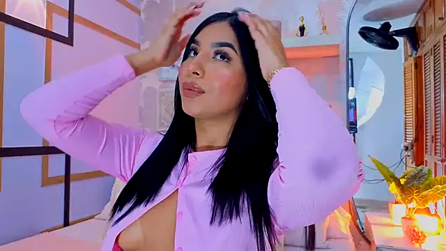 Snapshot of CharlotteGraay chatting on 19, 2, 2026 CharlotteGraay online show from 19, 2, 2026