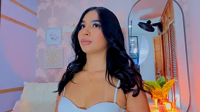 Snapshot of CharlotteGraay chatting on 20, 2, 2026 CharlotteGraay online show from 20, 2, 2026