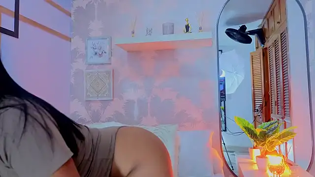 CharlotteGraay online show from 10, 3, 2026