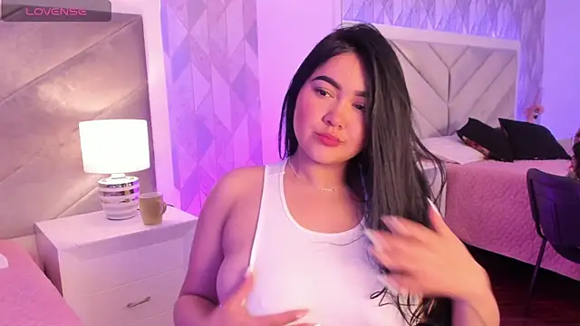 Sara  collins   online show from 25, 1, 2025