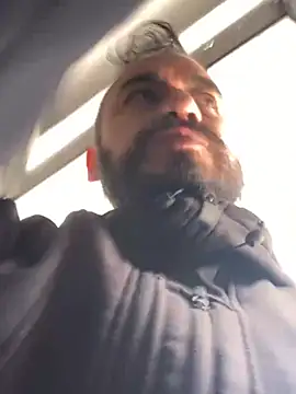 Snapshot of leonardohot1987 chatting on 7, 2, 2025 leonardohot1987 online show from 7, 2, 2025