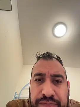 leonardohot1987 online show from 5, 12, 2025