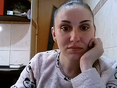 Snapshot of Yuliia30 chatting on 18, 4, 2026 Yuliia30 online show from 18, 4, 2026