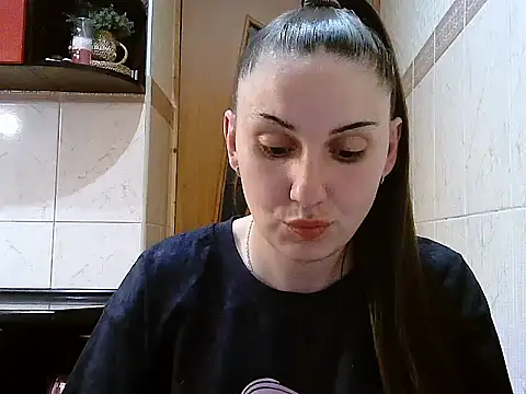 Snapshot of Yuliia30 chatting on 2, 5, 2026 Yuliia30 online show from 2, 5, 2026