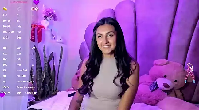 sweetfoxy 17 online show from 30, 1, 2025