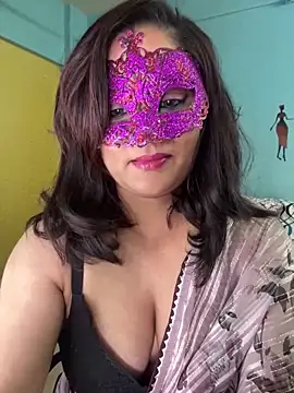 Snapshot of Ayeshaa__25 chatting on 2, 2, 2025 Ayeshaa  25 online show from 2, 2, 2025