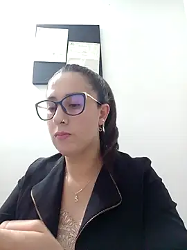 CHARLOTTE 1711 online show from 19, 2, 2025