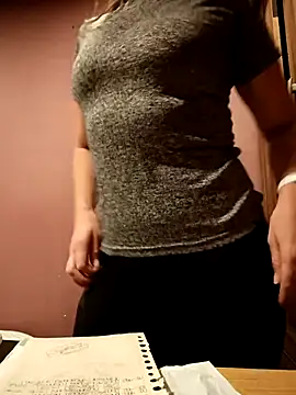 CHARLOTTE 1711 online show from 13, 4, 2026