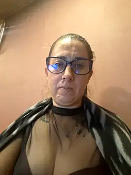 Snapshot of CHARLOTTE_1711 chatting on 15, 5, 2026 CHARLOTTE 1711 online show from 15, 5, 2026