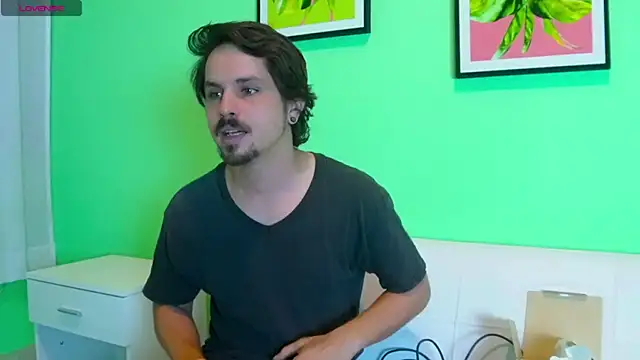 Snapshot of skibidibomba chatting on 12, 2, 2025 skibidibomba online show from 12, 2, 2025