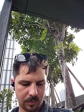 Snapshot of skibidibomba chatting on 4, 12, 2025 skibidibomba online show from 4, 12, 2025