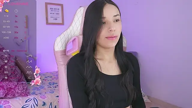 Snapshot of Hade_collinss chatting on 7, 3, 2025 Hade collinss online show from 7, 3, 2025