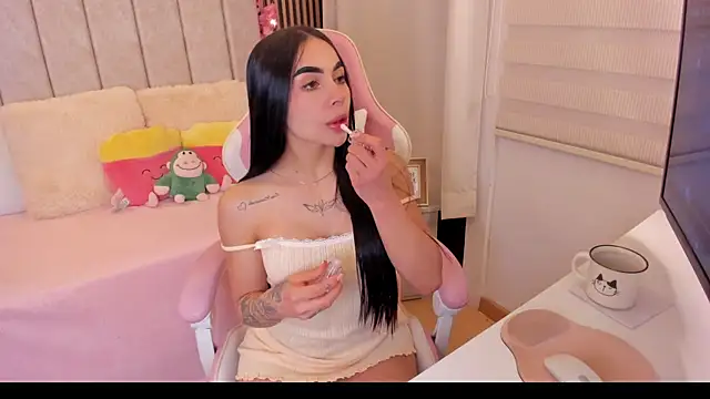 Snapshot of tamy_xoo chatting on 23, 7, 2026 tamy xoo online show from 23, 7, 2026