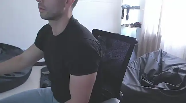 hairyncuteass online show from 13, 1, 2025