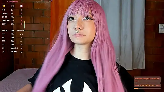 Snapshot of Annycolin_ chatting on 20, 2, 2025 Annycolin online show from 20, 2, 2025