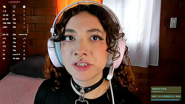 Snapshot of Annycolin_ chatting on 7, 3, 2025 Annycolin online show from 7, 3, 2025