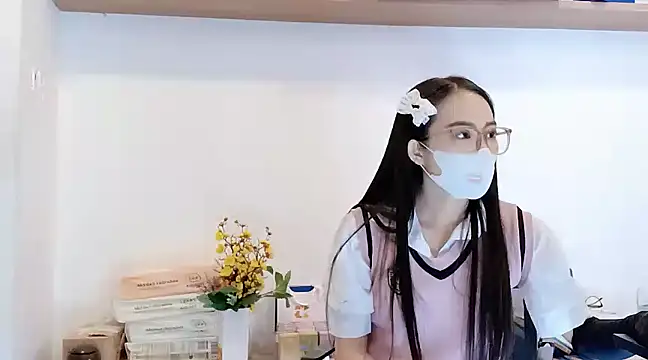 Lush-Office online show from 10, 3, 2025