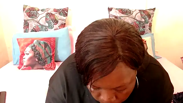 omalicha98 online show from 17, 2, 2025