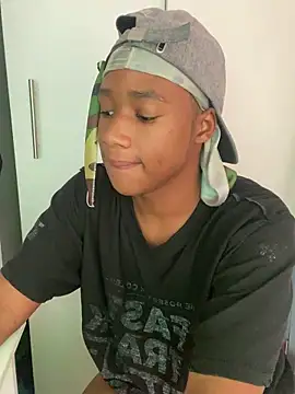 snotLoud online show from 22, 3, 2025