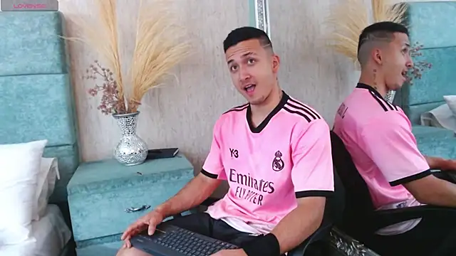 BrandonColee online show from 4, 3, 2025