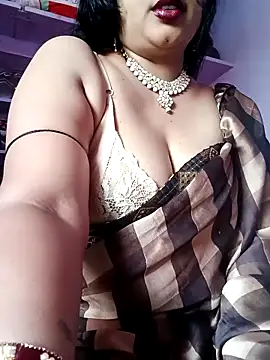 Snapshot of Haseena_Baby chatting on 15, 4, 2026 Haseena Baby online show from 15, 4, 2026