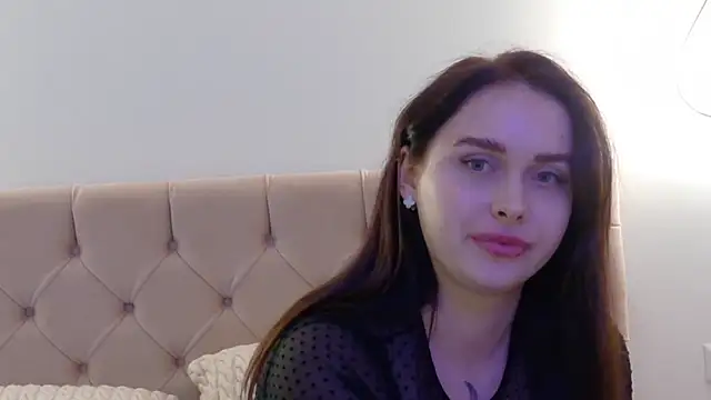 Snapshot of Lilliana_Moon chatting on 18, 1, 2025 Lilliana Moon online show from 18, 1, 2025