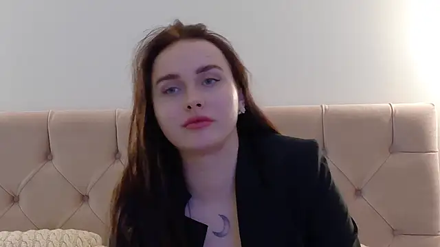 Snapshot of Lilliana_Moon chatting on 25, 1, 2025 Lilliana Moon online show from 25, 1, 2025