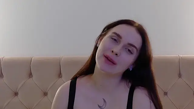 Snapshot of Lilliana_Moon chatting on 27, 1, 2025 Lilliana Moon online show from 27, 1, 2025