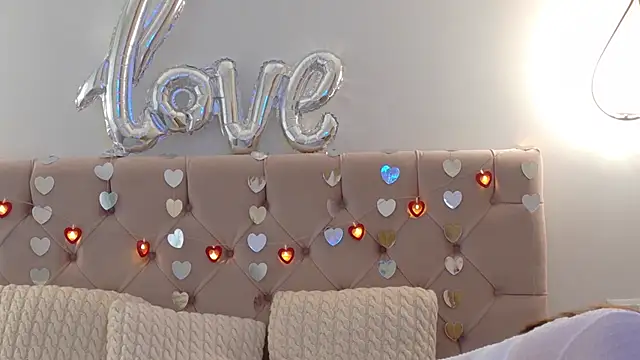 Snapshot of Lilliana_Moon chatting on 14, 2, 2025 Lilliana Moon online show from 14, 2, 2025