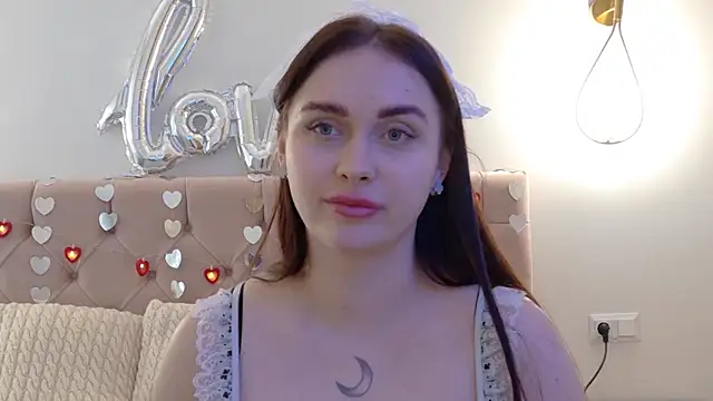 Snapshot of Lilliana_Moon chatting on 20, 2, 2025 Lilliana Moon online show from 20, 2, 2025