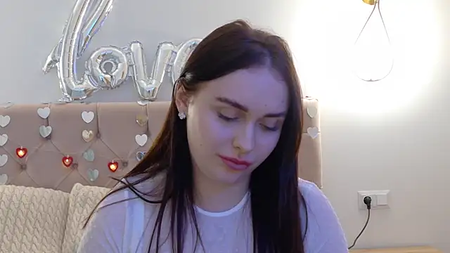 Snapshot of Lilliana_Moon chatting on 21, 2, 2025 Lilliana Moon online show from 21, 2, 2025