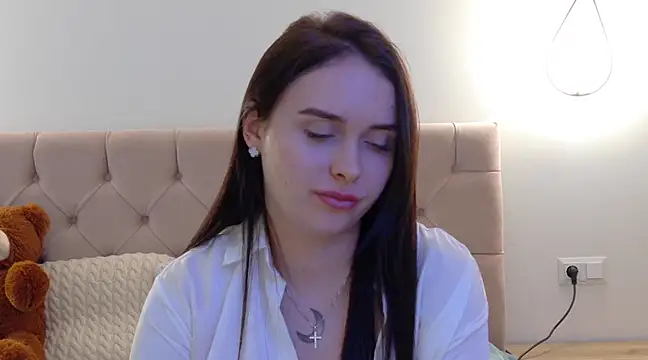 Snapshot of Lilliana_Moon chatting on 14, 3, 2025 Lilliana Moon online show from 14, 3, 2025