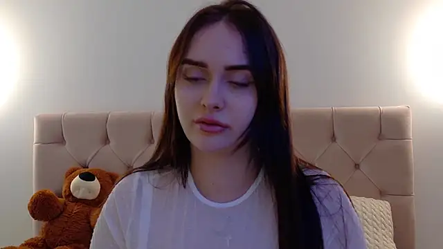 Snapshot of Lilliana_Moon chatting on 20, 3, 2025 Lilliana Moon online show from 20, 3, 2025