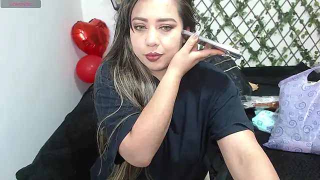 zahra Jalid online show from 5, 3, 2025