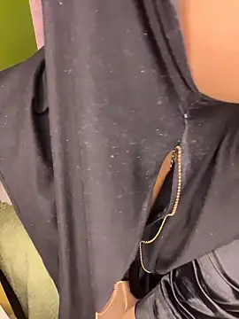 zahra Jalid online show from 6, 4, 2026