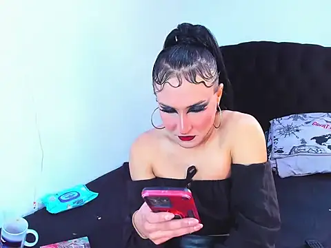 Georgina Giio online show from 11, 11, 2025