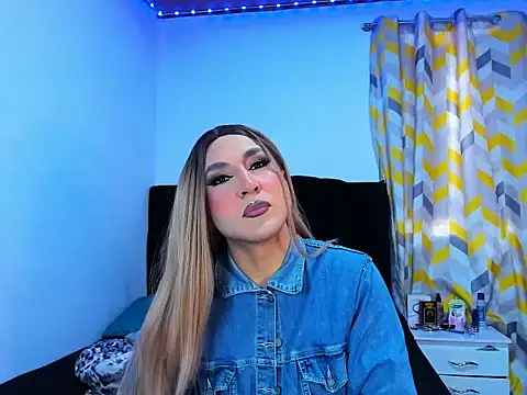 Georgina Giio online show from 17, 11, 2025